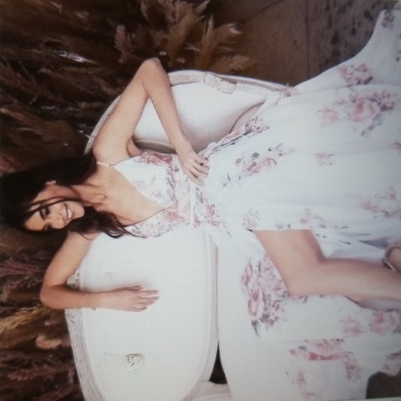 LULUS Elegantly Inclined MEDIUM Maxi Wrap Dress NWT NEW - Picture 7 of 9